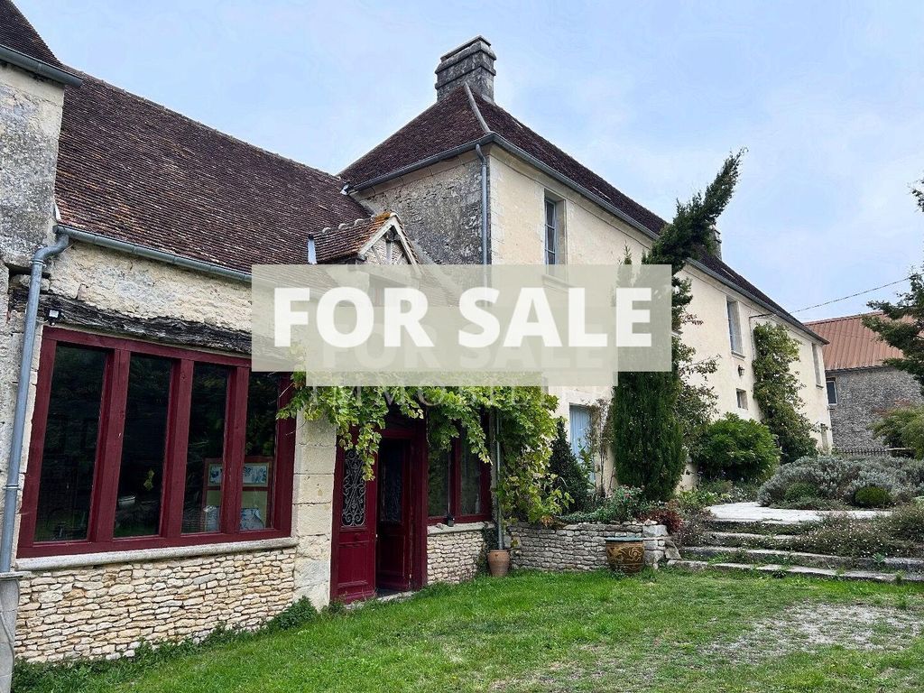 Property photo 2 of 18