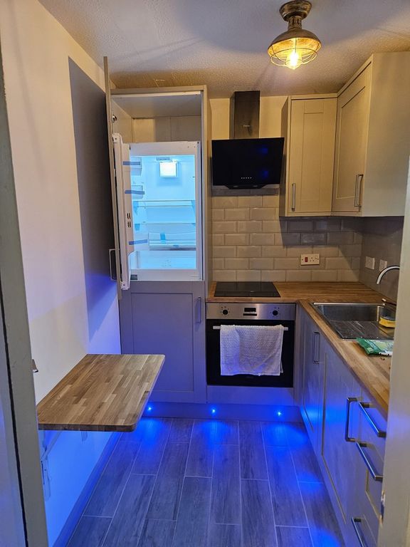 Property photo 2 of 11 Not Specified