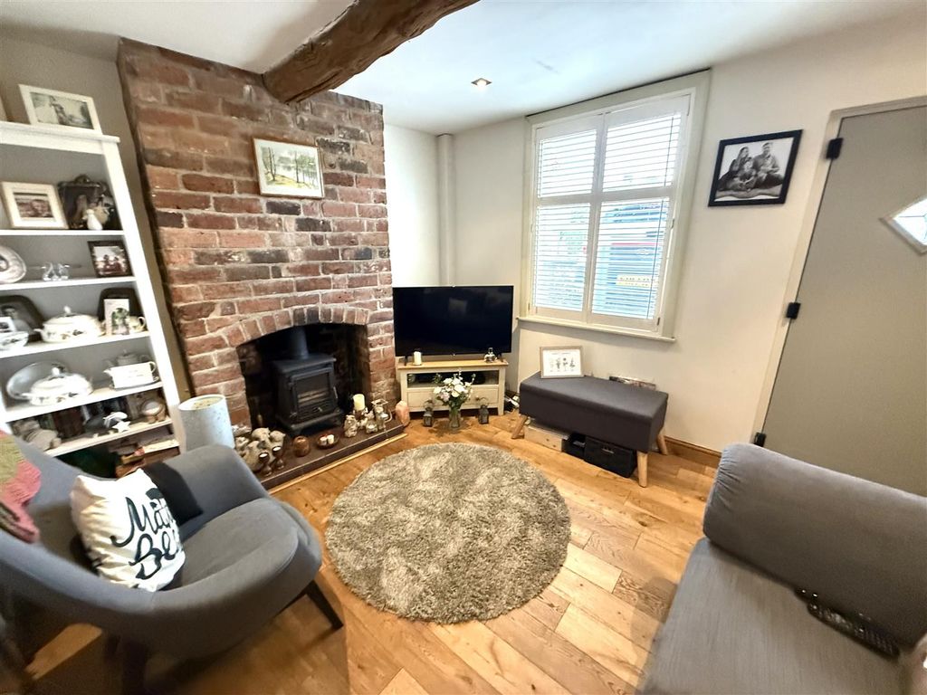 Property photo 3 of 16 Derby Road 1.Jpg