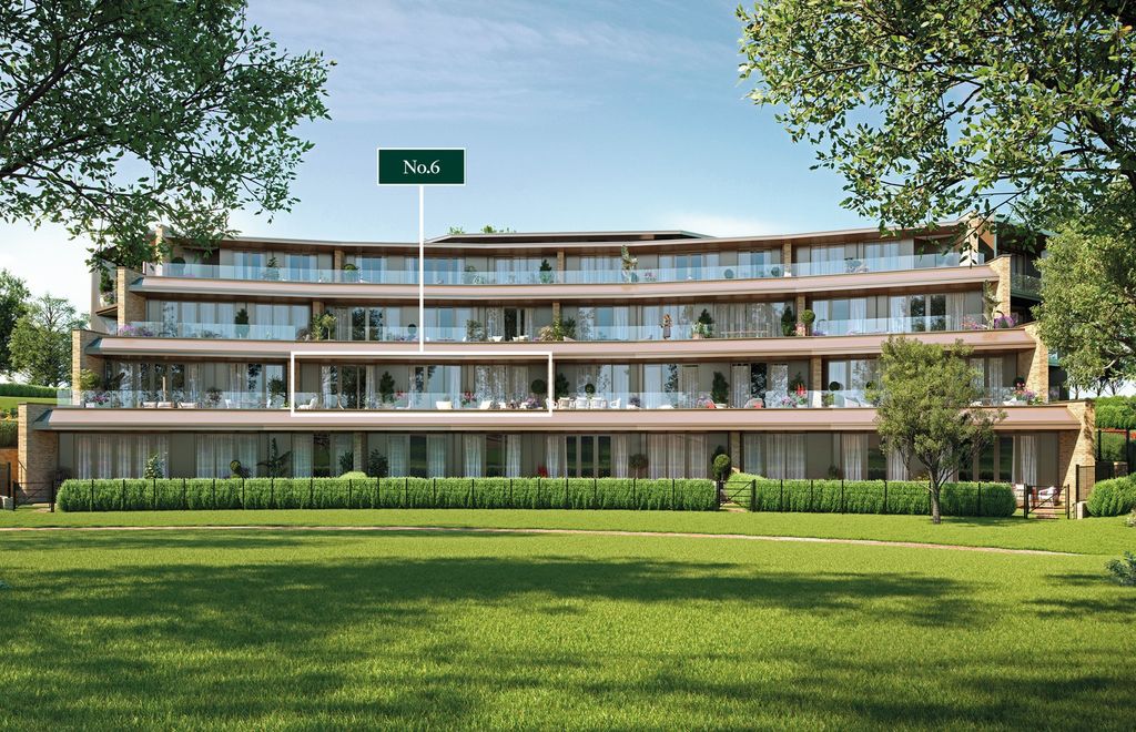 Property photo 1 of 21