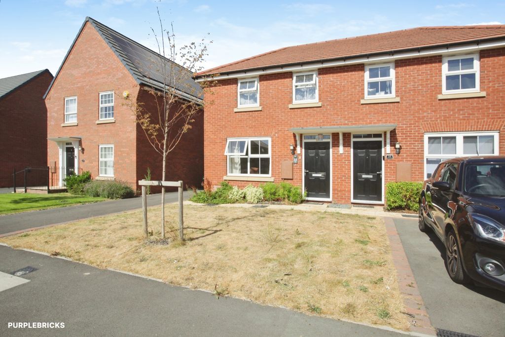 Property photo 2 of 21