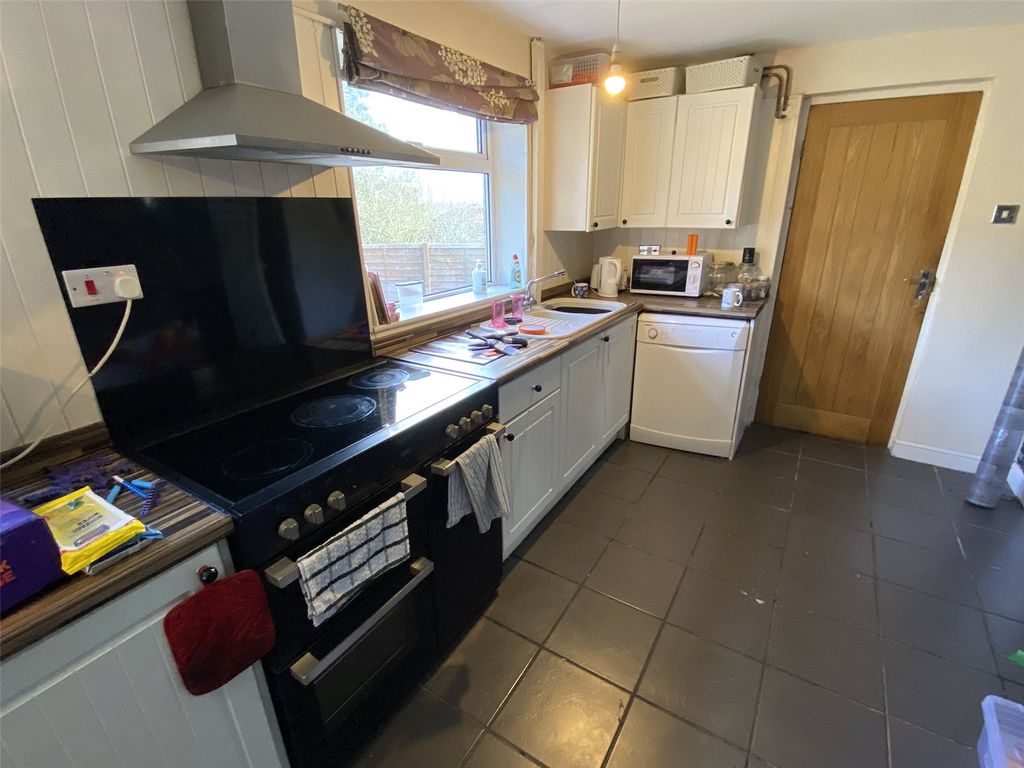 Property photo 2 of 10 Picture No. 07