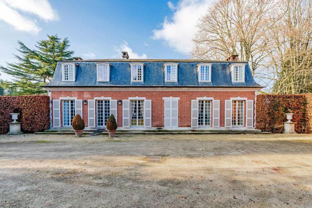 Property photo 2 of 24