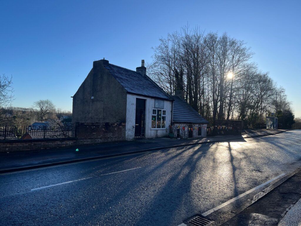 Property photo 1 of 9