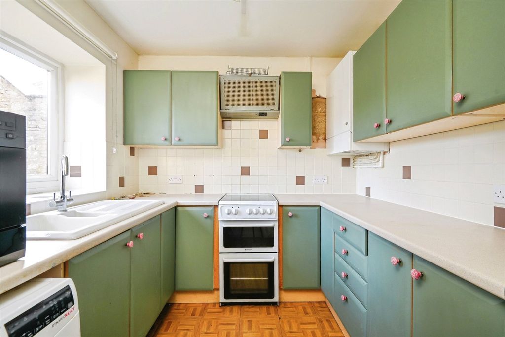 Property photo 3 of 10 Picture No. 08