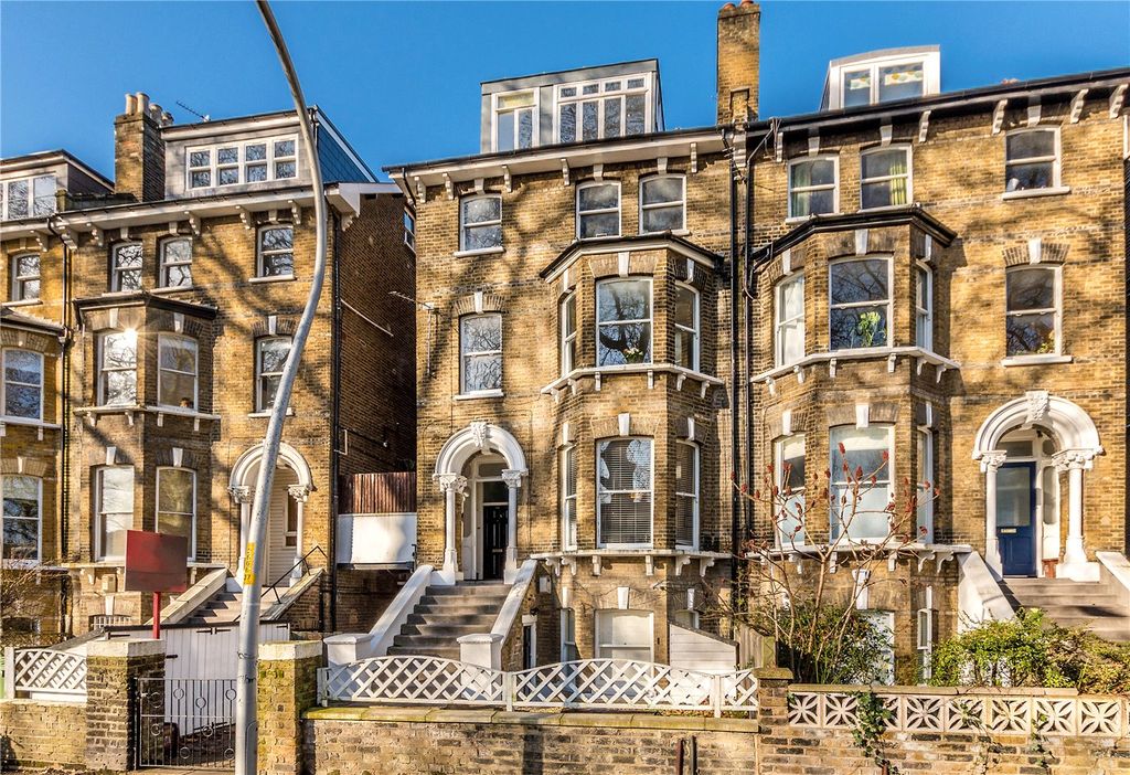 Property photo 2 of 15 External