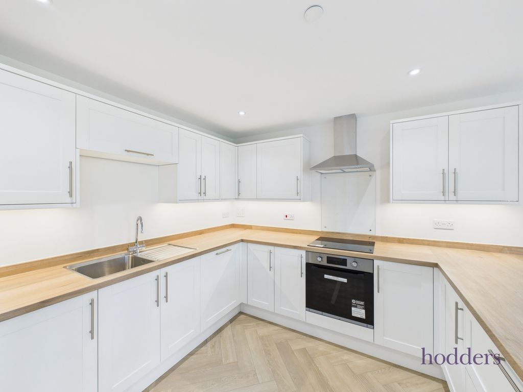 Property photo 3 of 28 Picture No. 14