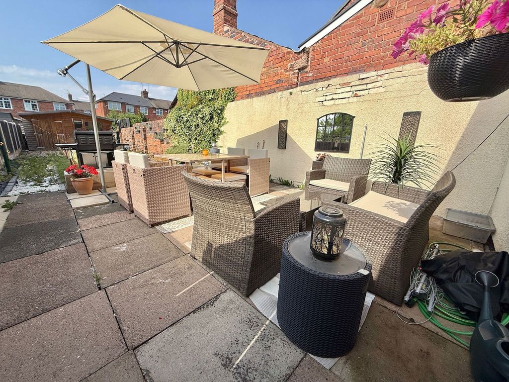 Property photo 3 of 13