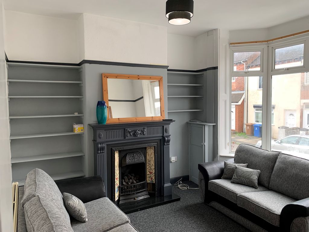 Property photo 2 of 12 S7