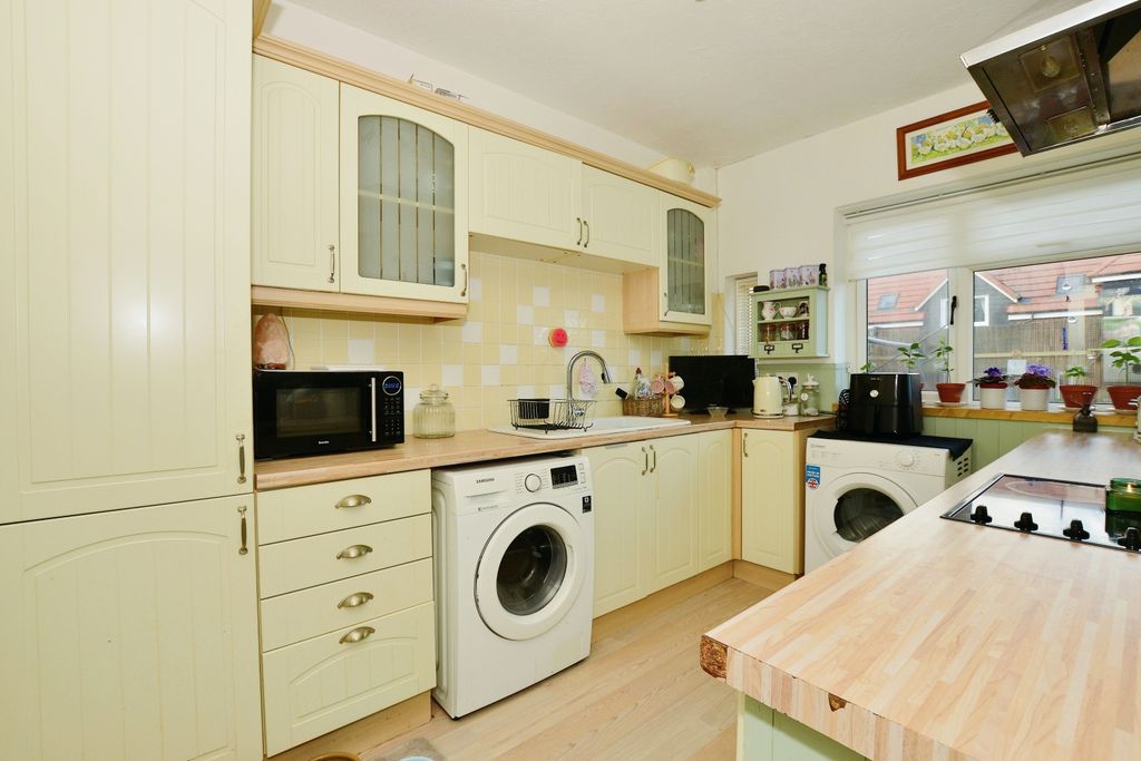 Property photo 2 of 12 Photography