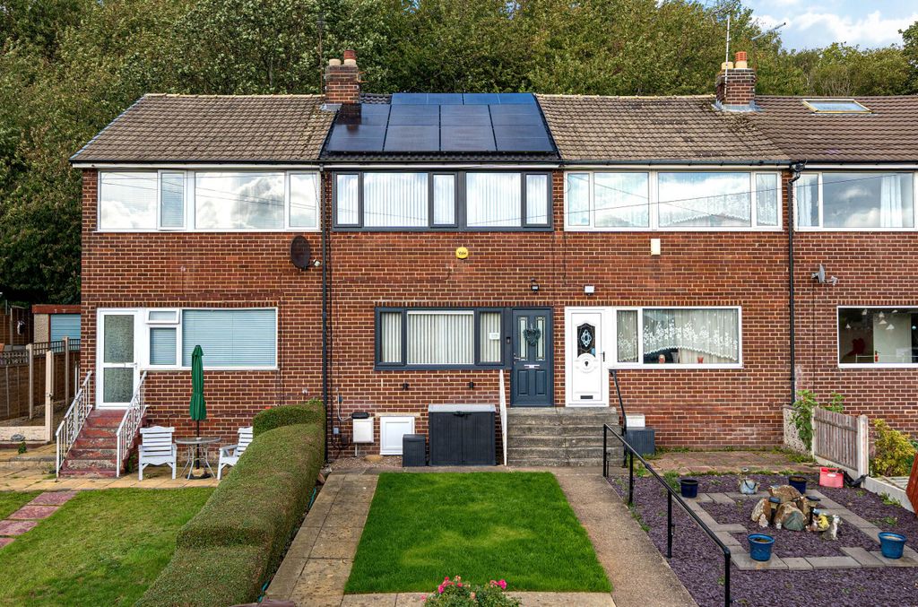 Property photo 1 of 18 1355514-1-68c977c...