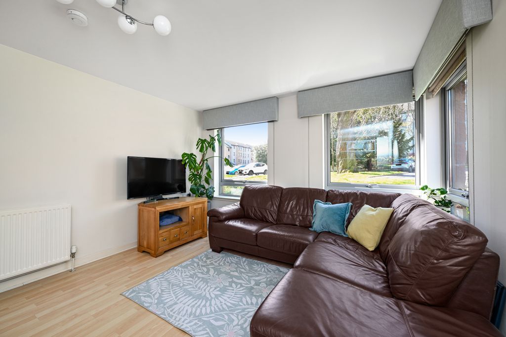 Property photo 3 of 16 Property Image 3