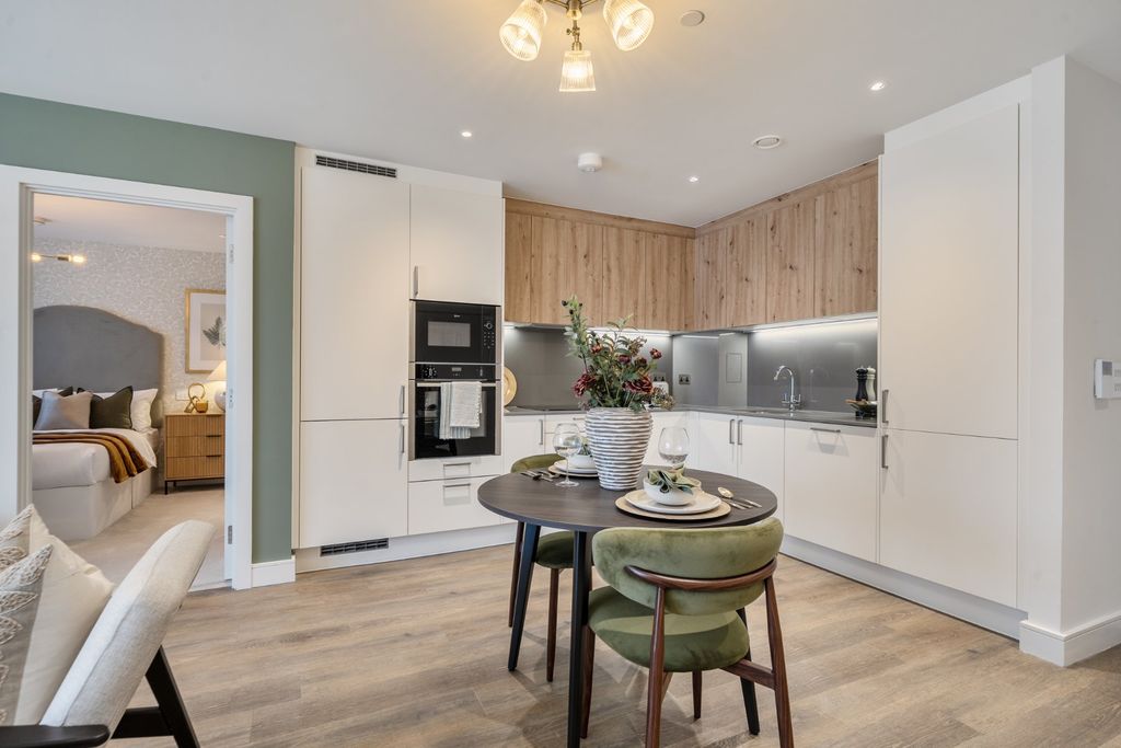 Property photo 2 of 5 Picture No. 11