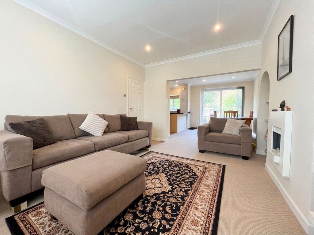 Property photo 3 of 15 5417762
