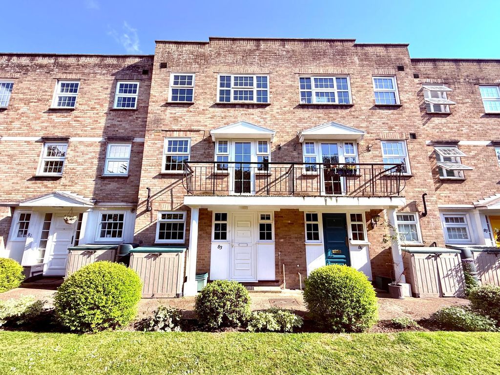Property photo 1 of 21