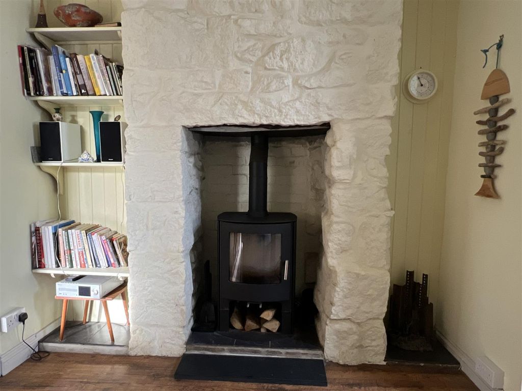 Additional image 4 of 5 bed semi-detached house for saleBay View Villas, Penzance TR18