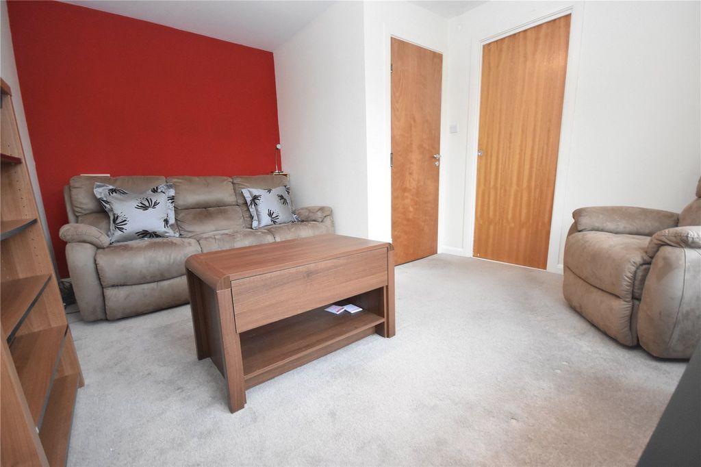 Property photo 2 of 4 Photo 2