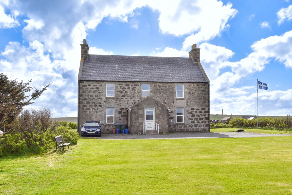 Property photo 1 of 77