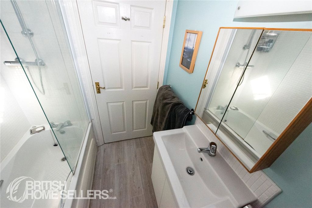 Additional image 19 of 2 bed flat for saleWoolston Close, Northampton, Northamptonshire NN3