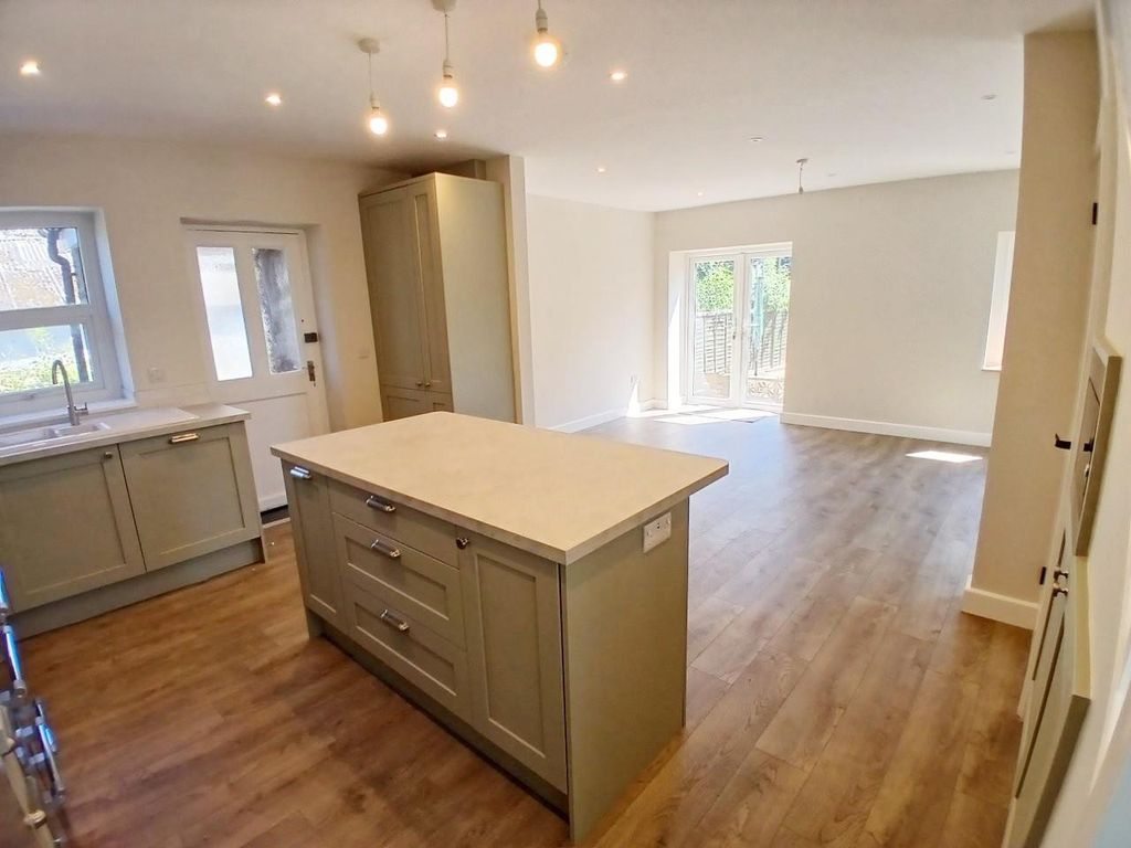 Property photo 2 of 25 2.Jpg