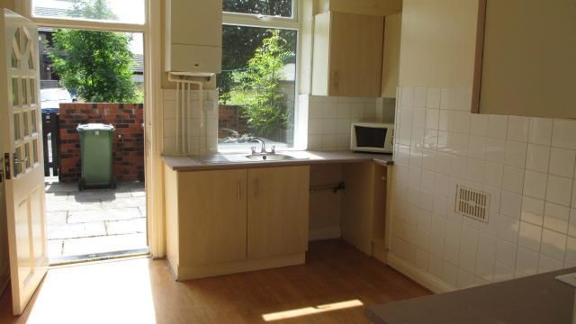 Property photo 3 of 7 Entrance Porch