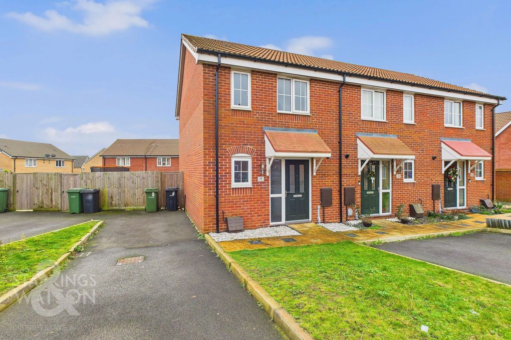 Property photo 1 of 18