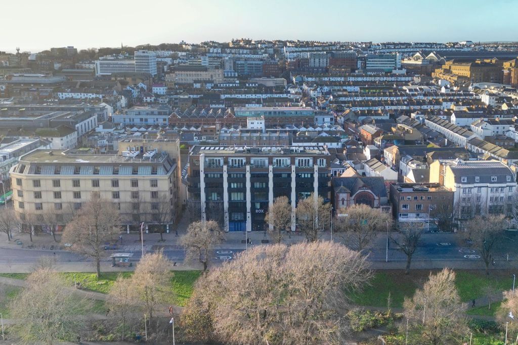 Property photo 3 of 18 4782304