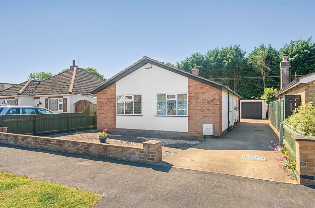 Property photo 1 of 10 1483633-1-6A3B9A4322F60