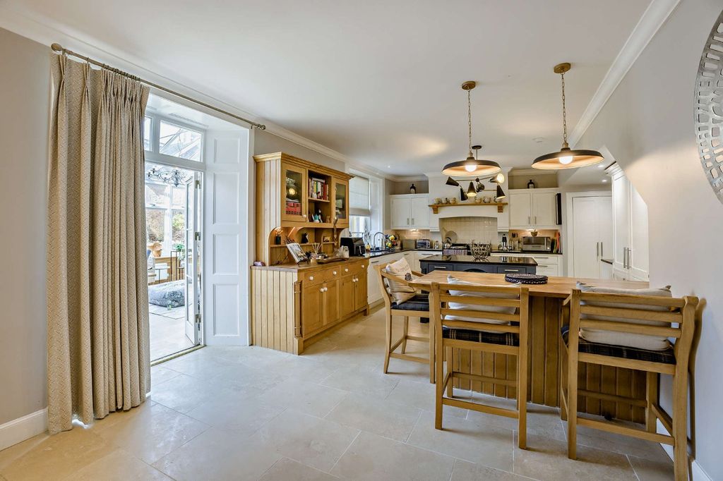 Property photo 3 of 34 Kitchen Dining Room