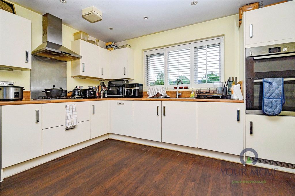 Property photo 3 of 23 Picture No. 67