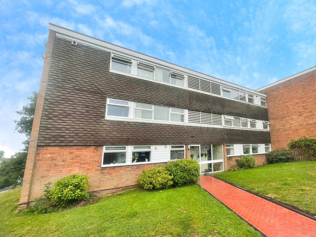 Property photo 1 of 8