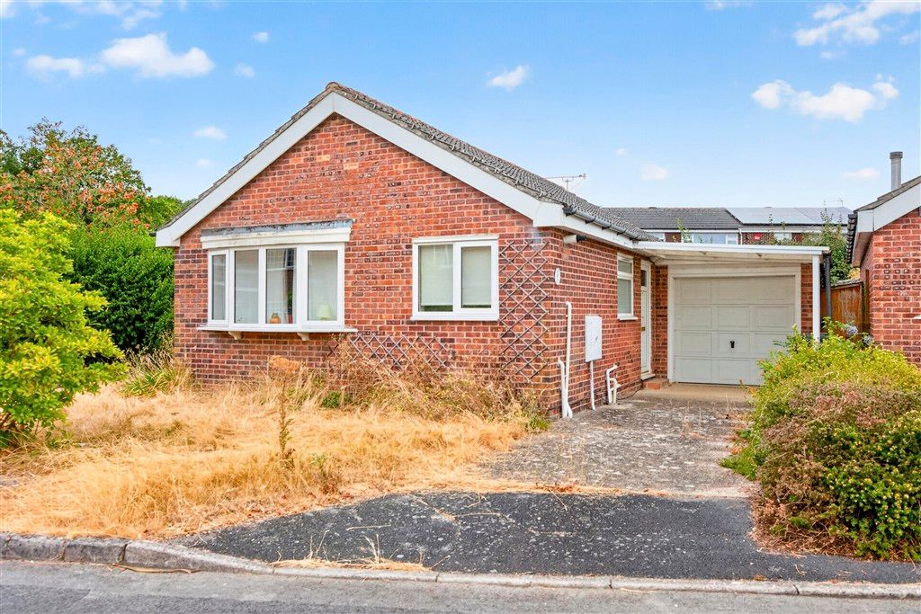 Property photo 1 of 9 External (Web)
