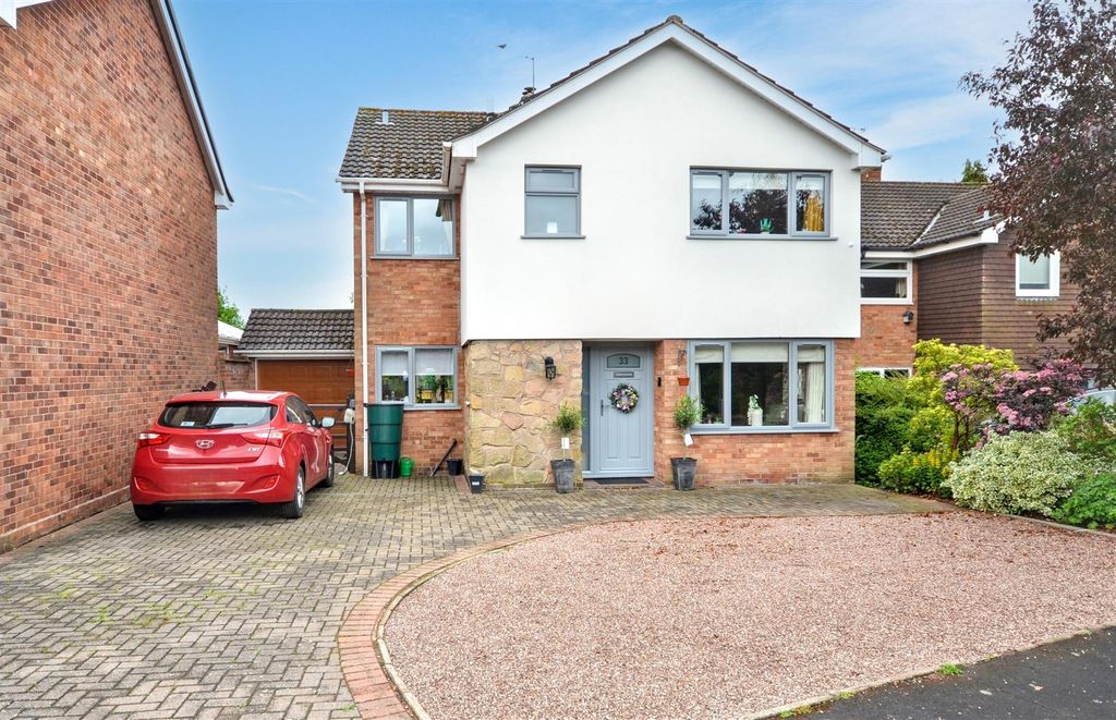 Property photo 1 of 26