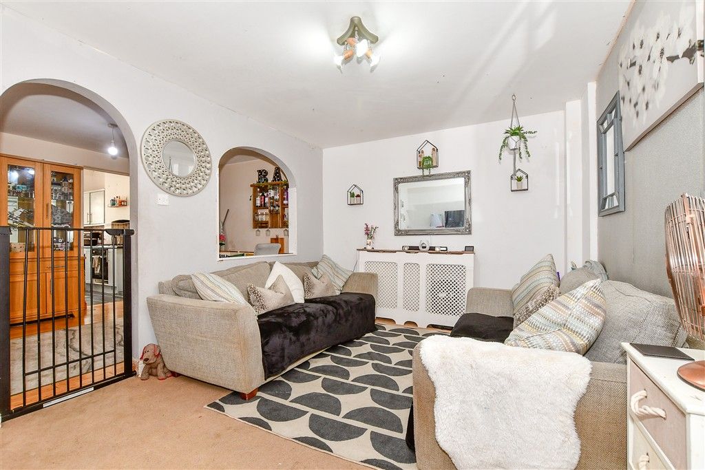 Property photo 1 of 7 Living Area