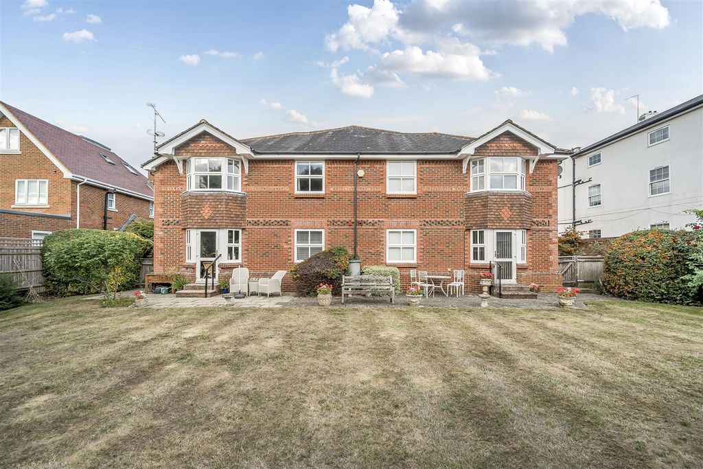 Property photo 2 of 17 1339993-5-689E238394F32.Jpg