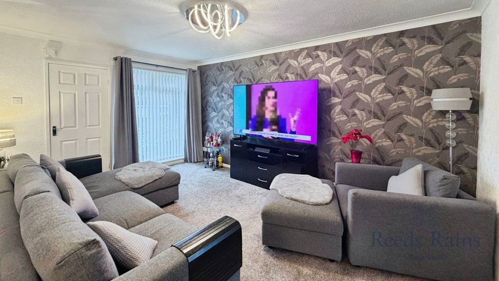 Property photo 2 of 10 Picture No. 05