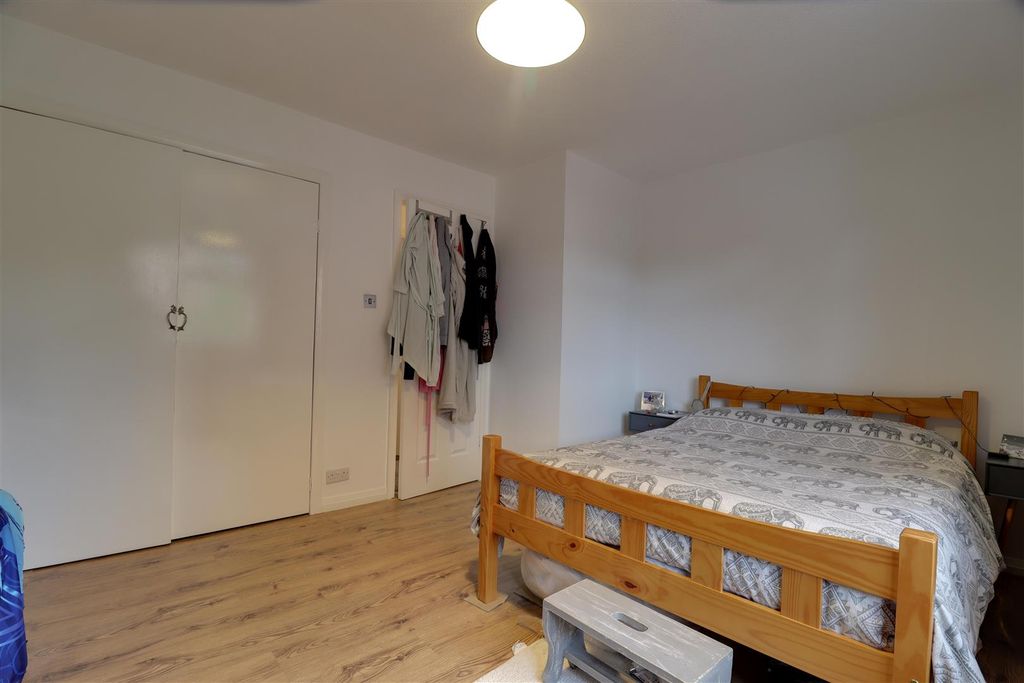 Property photo 3 of 9 Img_6492-Img_6494.Jpg