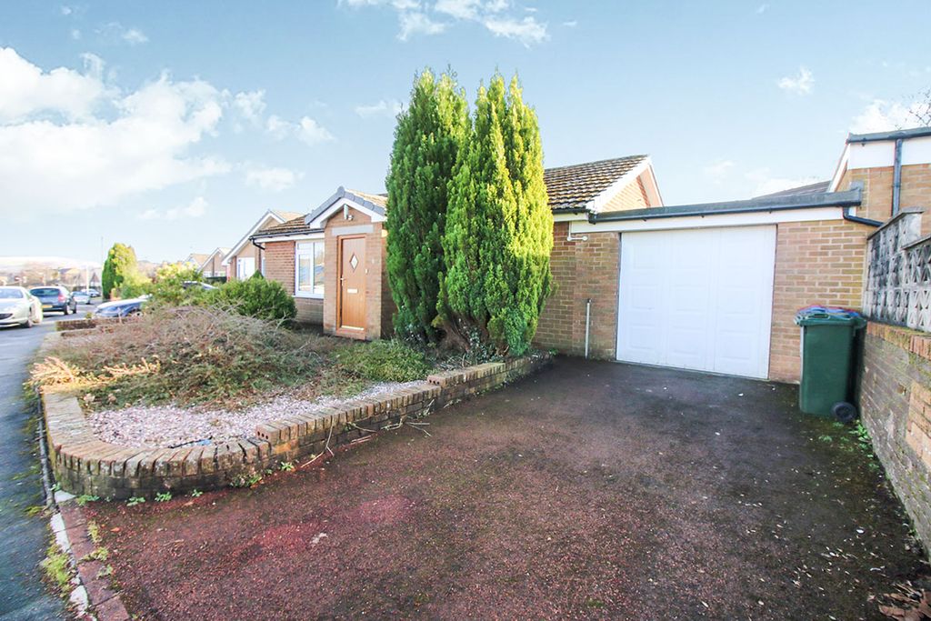 Property photo 2 of 9 Main Page