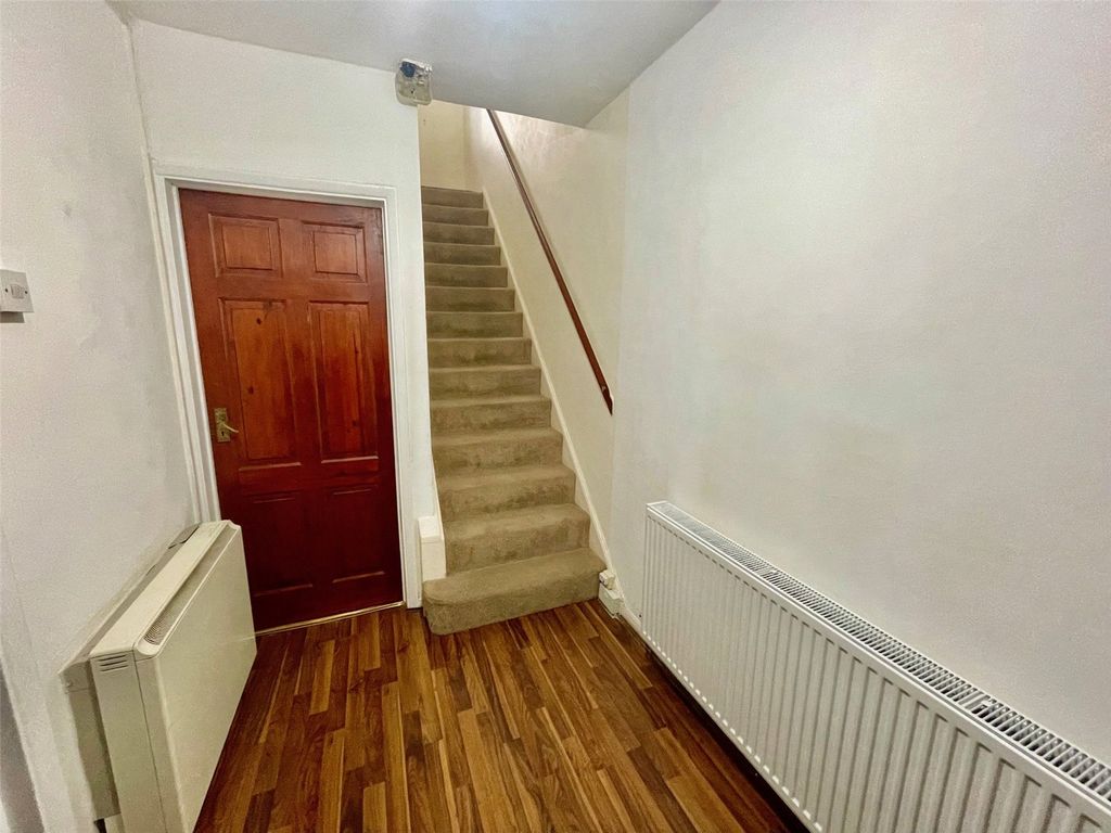 Property photo 3 of 16 Picture No. 03