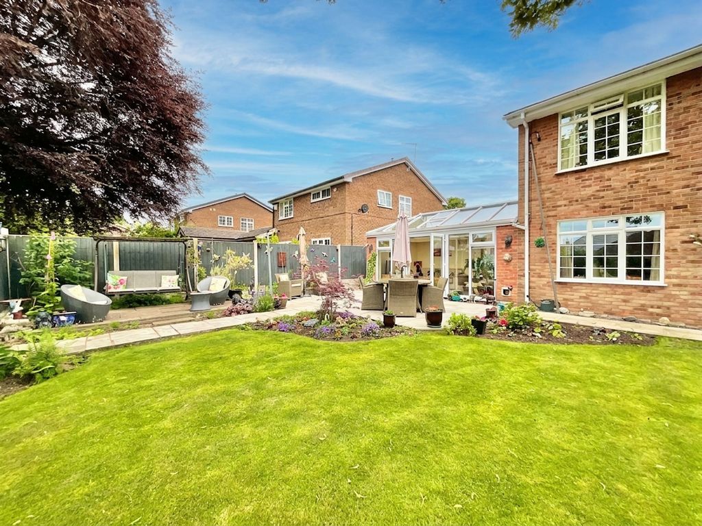 Property photo 2 of 29