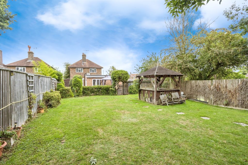 Property photo 2 of 15