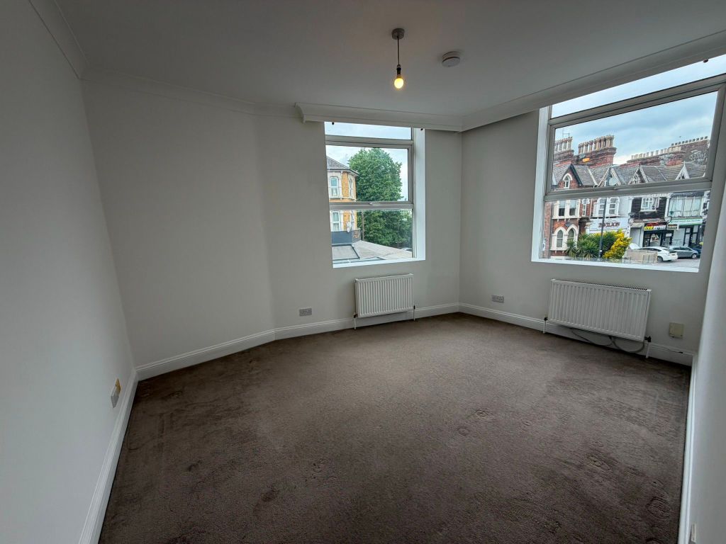 Property photo 3 of 4