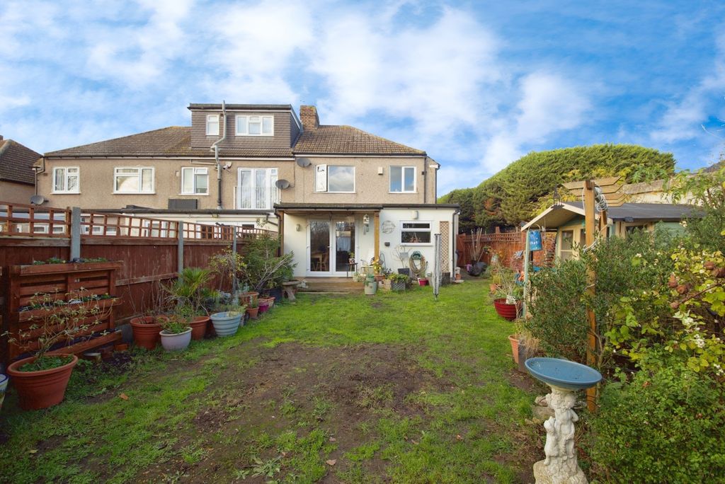 Property photo 3 of 20 Pbox-Img.Jpg