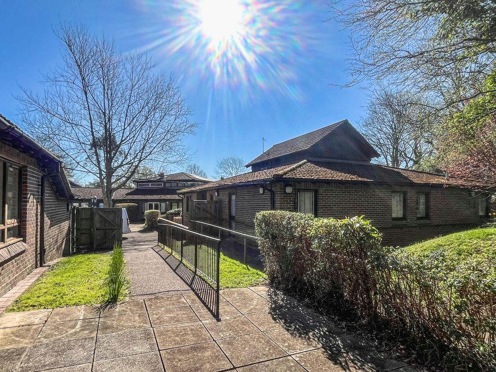 Property photo 3 of 9 3.Jpg