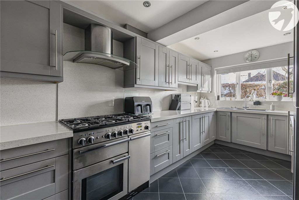 Property photo 3 of 27 Robinson Jackson