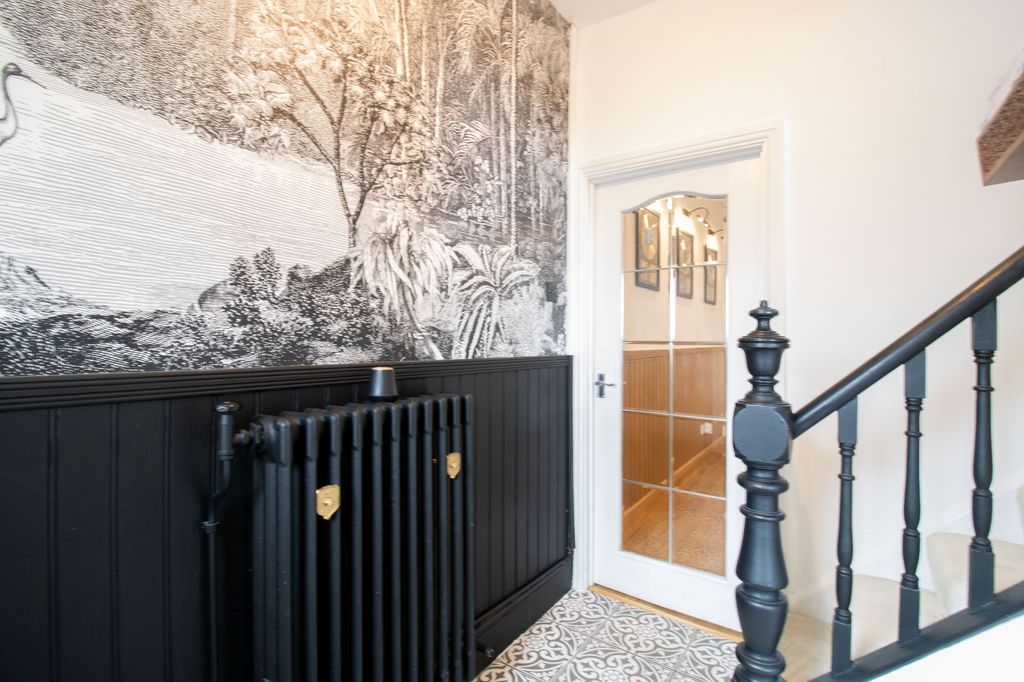 Property photo 2 of 45