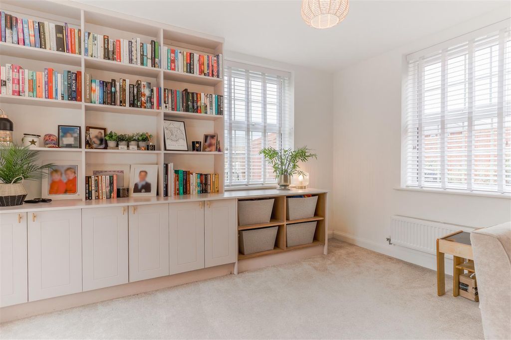 Additional image 11 of 4 bed detached house to rentFurnace Fields, Bishops Itchington, Southam CV47