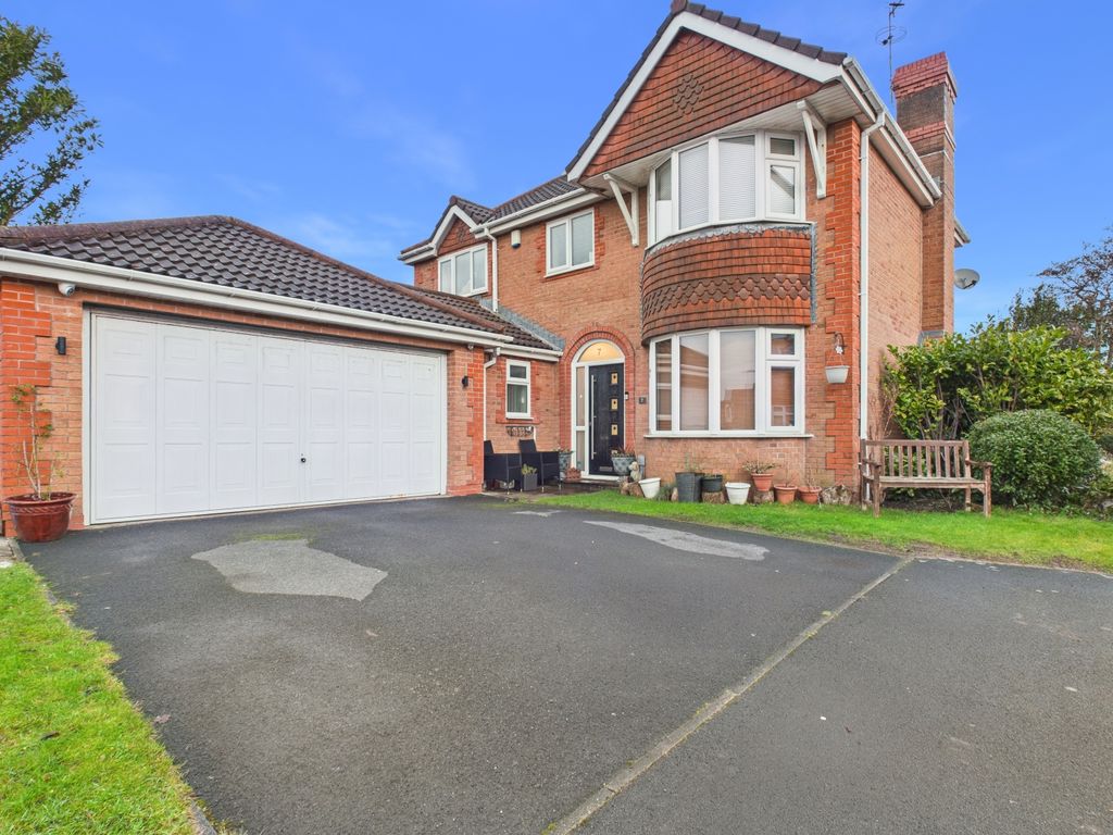 Property photo 1 of 28 Cam03729G0-Pr0219-Still034