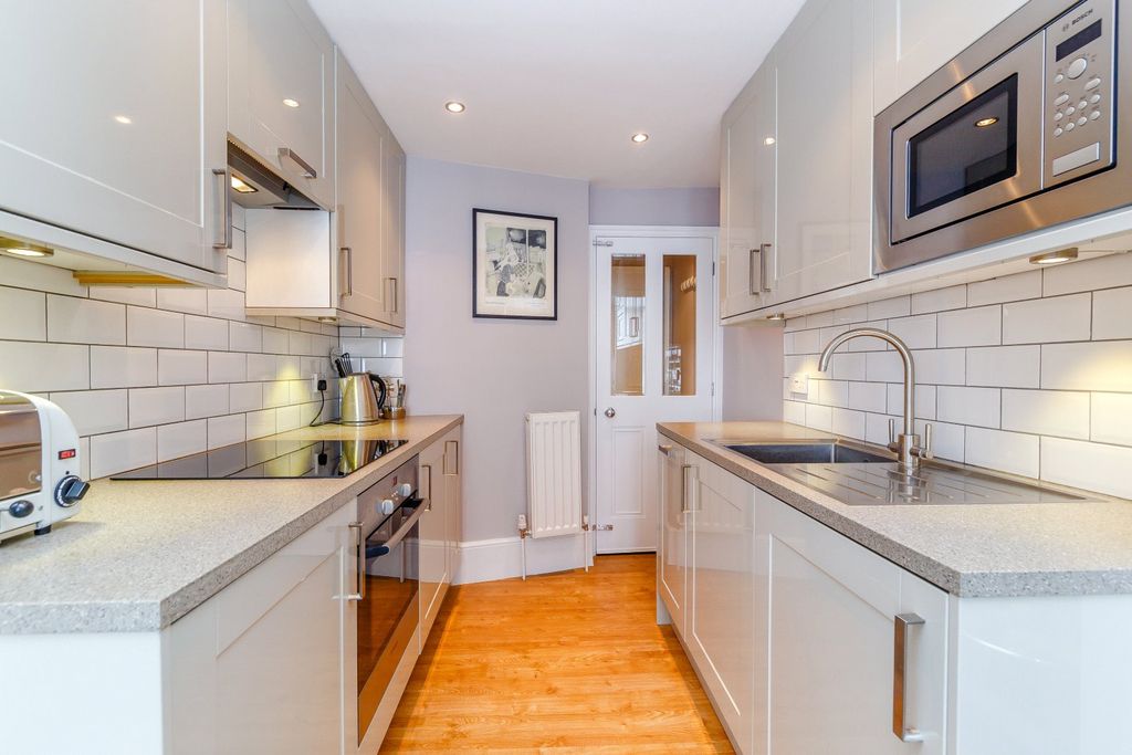 Property photo 2 of 15 Picture No. 07