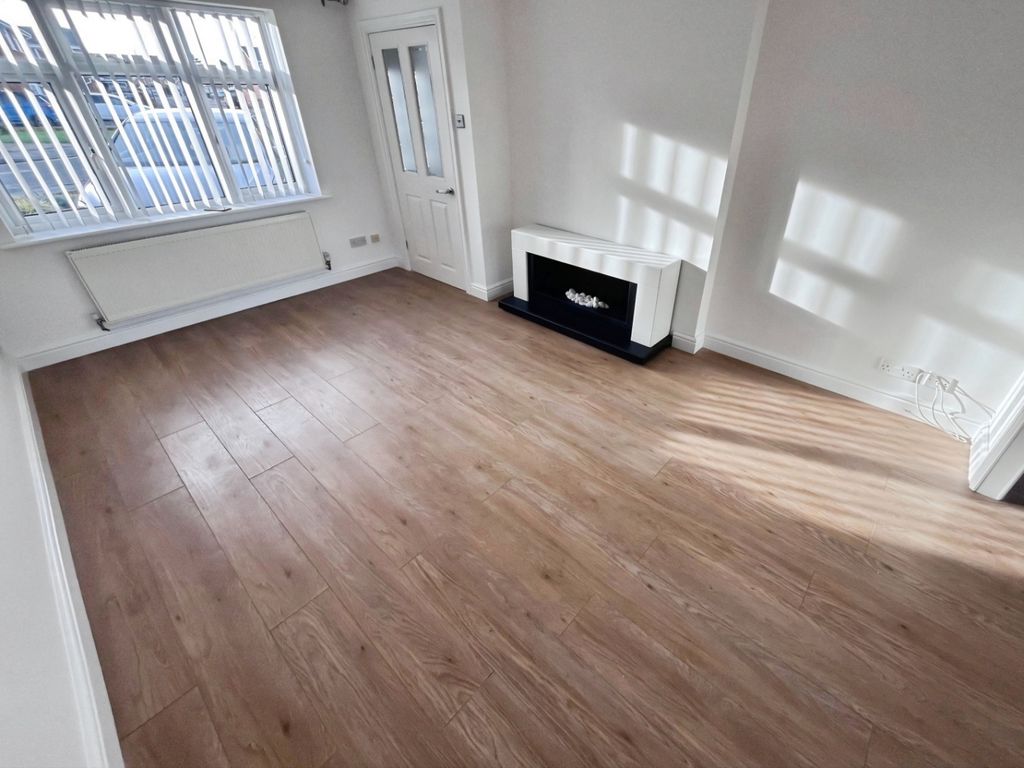 Property photo 3 of 16 Pbox-Img.Jpg